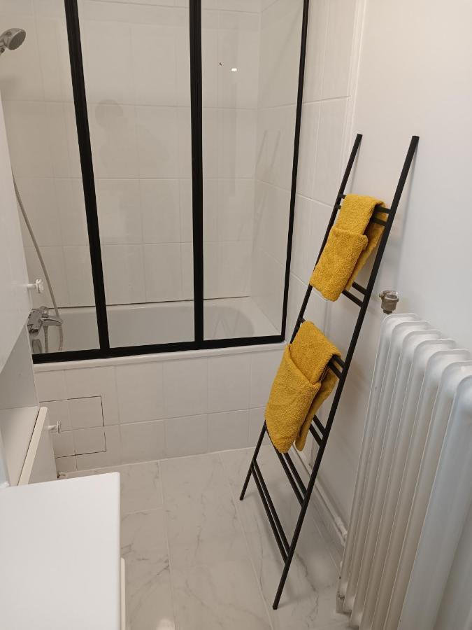 Chelles Centre Ville 2 Chambres Pres Des Bords De Marne 10 Minutes A Pieds De La Gare De Chelles-Gournay 5 Minutes De La Gare De Vaires-Sur-Marne 20 Minutes De Disneyland Jusqu'A 5 Couchages Possibles Экстерьер фото