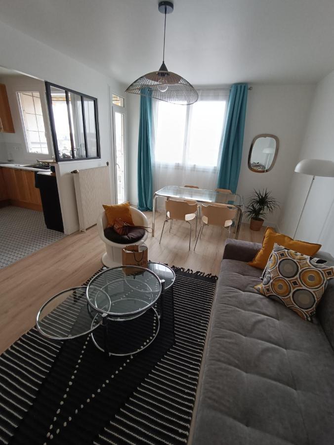 Chelles Centre Ville 2 Chambres Pres Des Bords De Marne 10 Minutes A Pieds De La Gare De Chelles-Gournay 5 Minutes De La Gare De Vaires-Sur-Marne 20 Minutes De Disneyland Jusqu'A 5 Couchages Possibles Экстерьер фото